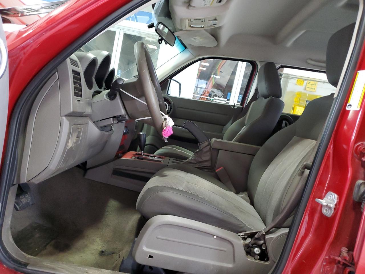 2007 Dodge Nitro Sxt VIN: 1D8GU28K67W636645 Lot: 60448305
