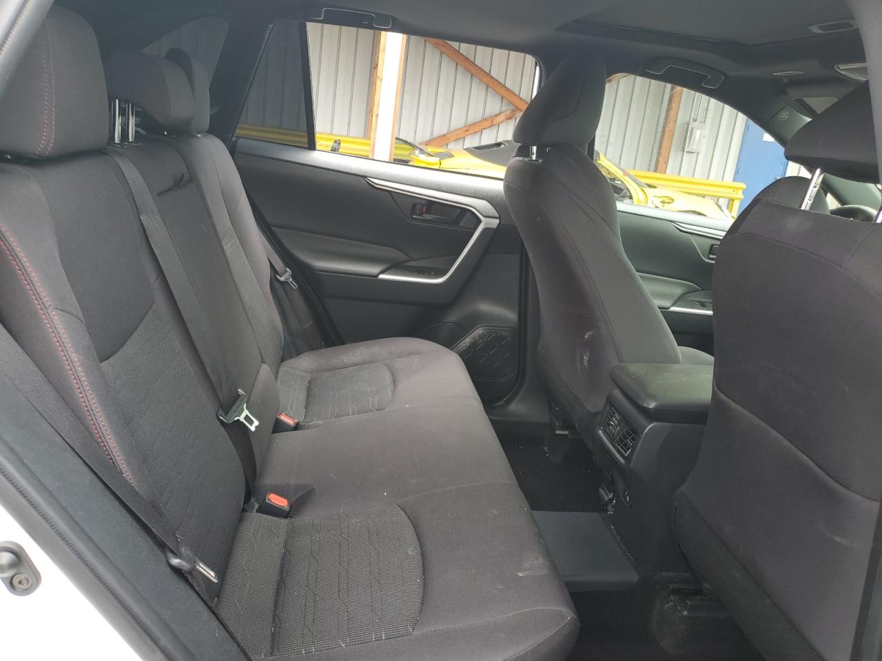 JTMAB3FVXMD041592 TOYOTA RAV4 2021