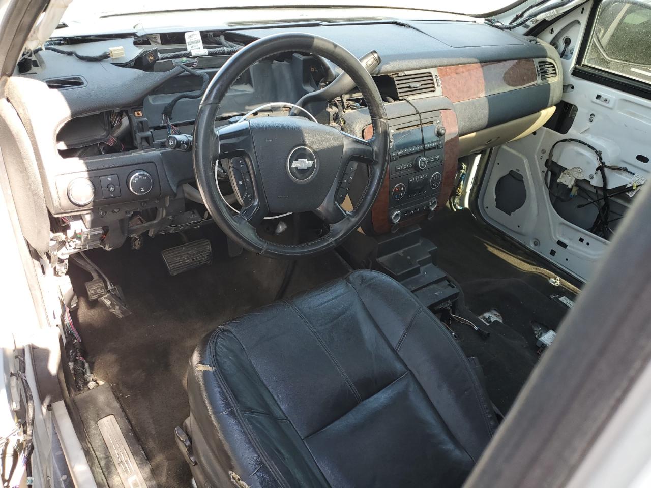 2008 Chevrolet Tahoe K1500 VIN: 1GNFK13018R157685 Lot: 57855075