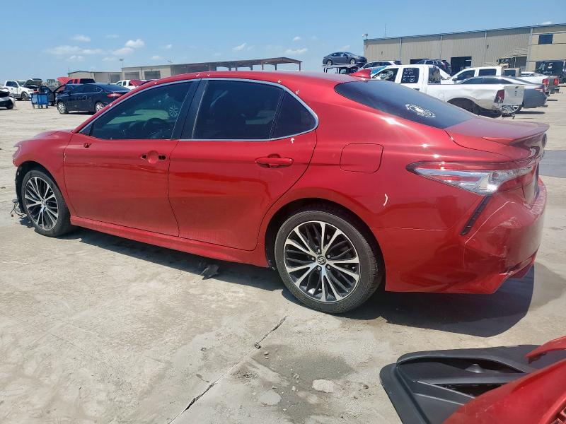  TOYOTA CAMRY 2019 Красный