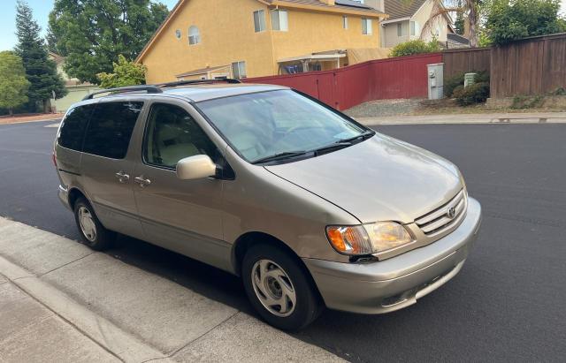 2002 Toyota Sienna Le