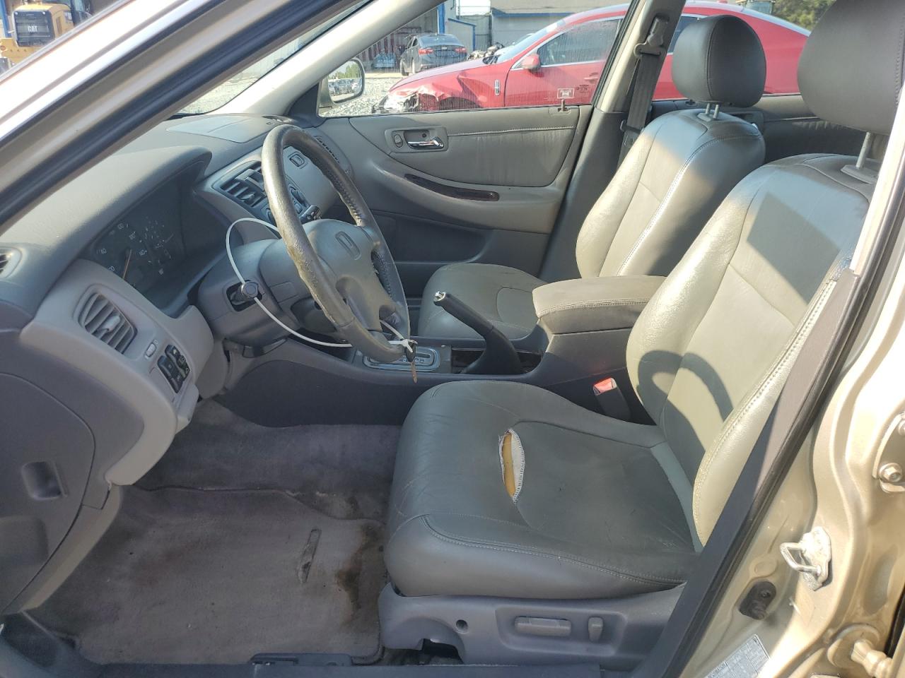 2001 Honda Accord Ex VIN: 1HGCG16511A063588 Lot: 62845225