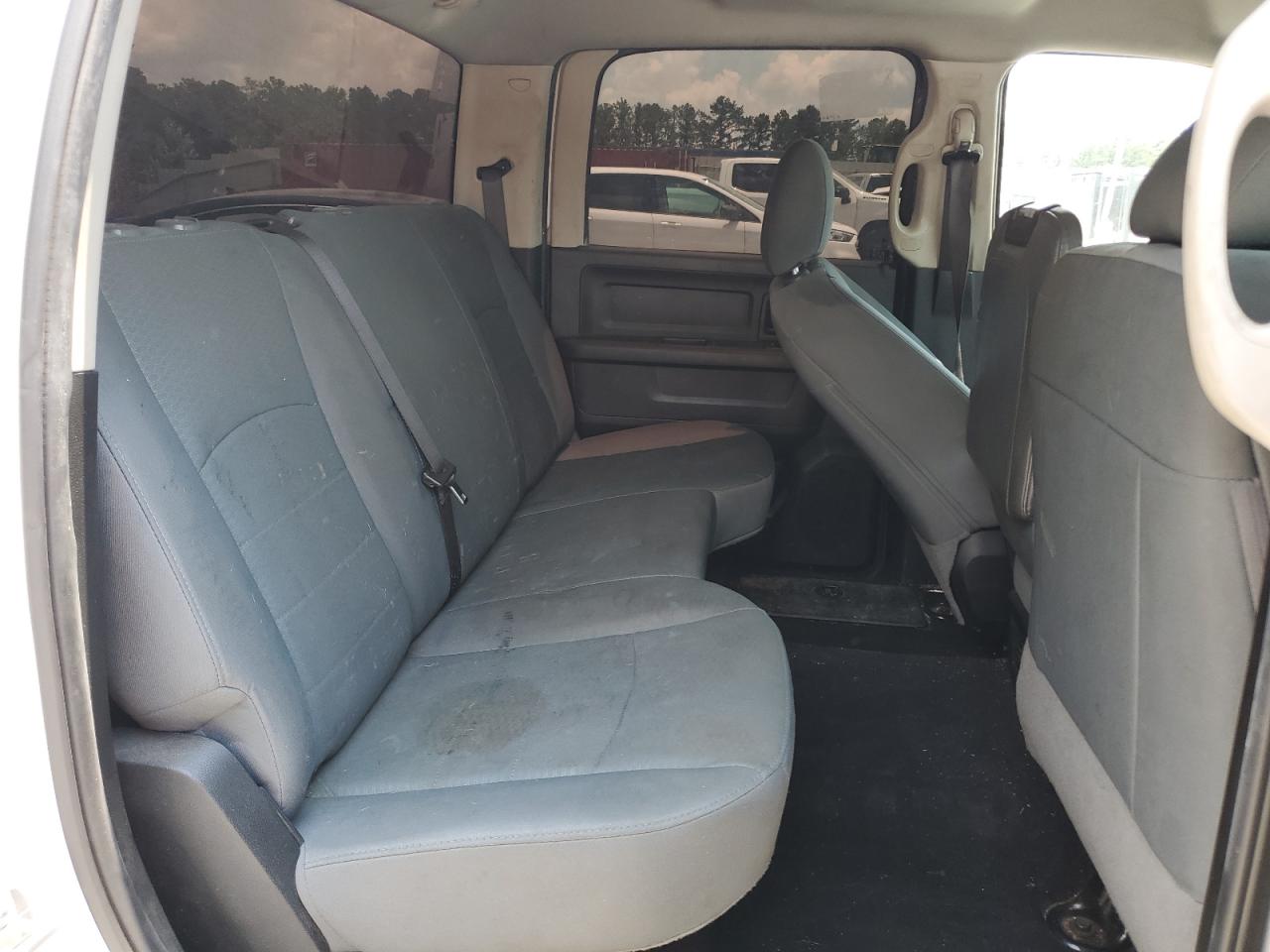 2018 Ram 3500 St VIN: 3C63RRGLXJG392691 Lot: 61797625