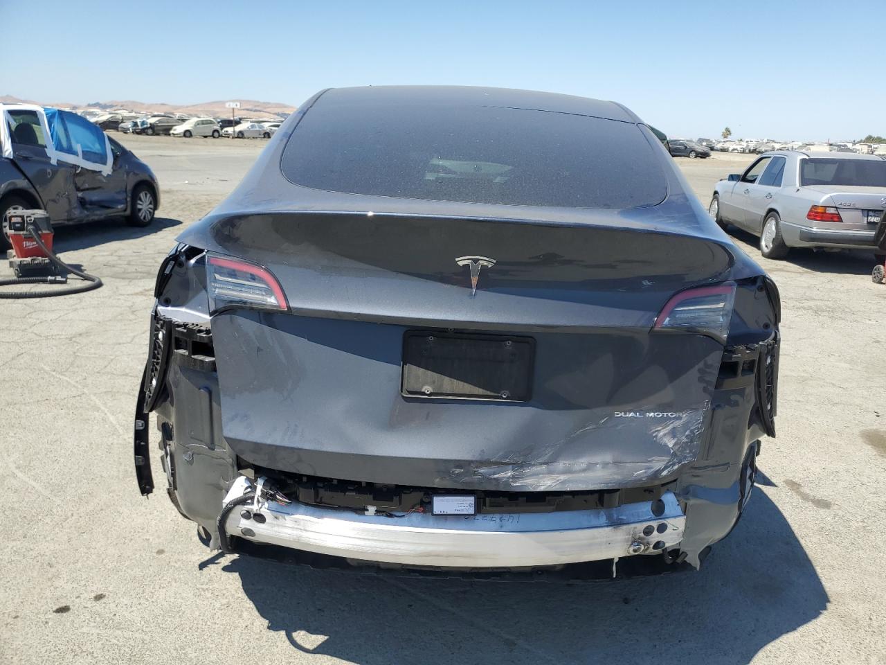 2021 Tesla Model Y VIN: 5YJYGDEE2MF106628 Lot: 62201765