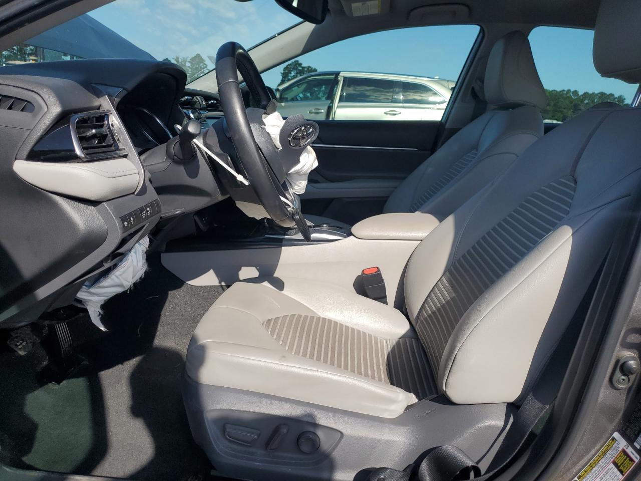 4T1B11HK1KU838580 TOYOTA CAMRY 2019