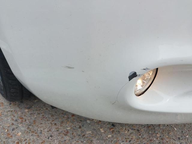 2016 NISSAN LEAF TEKNA
