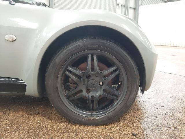 2004 SMART ROADSTER 8