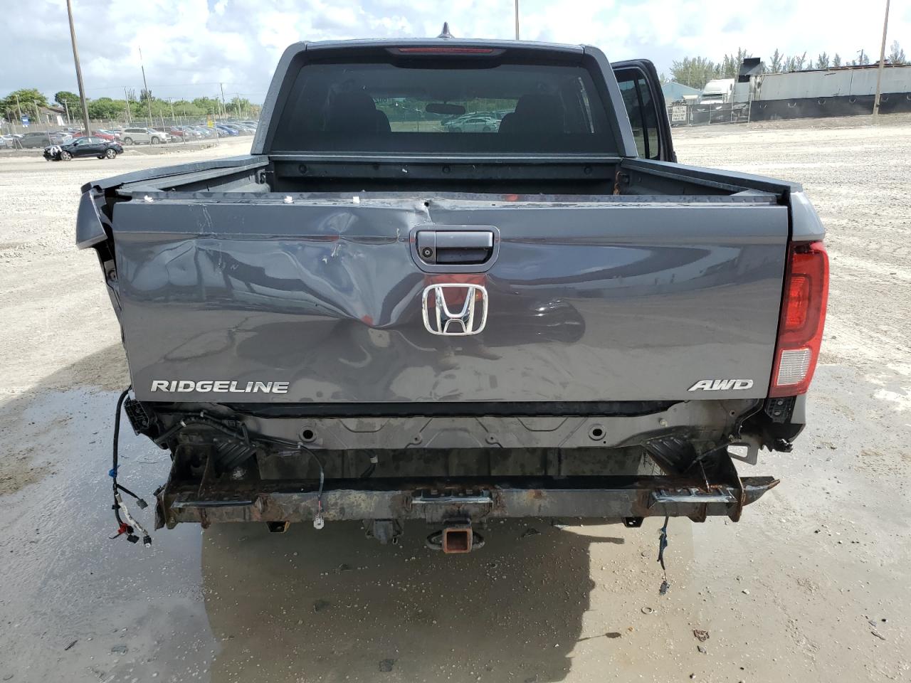 5FPYK3F56JB016036 HONDA RIDGELINE 2018
