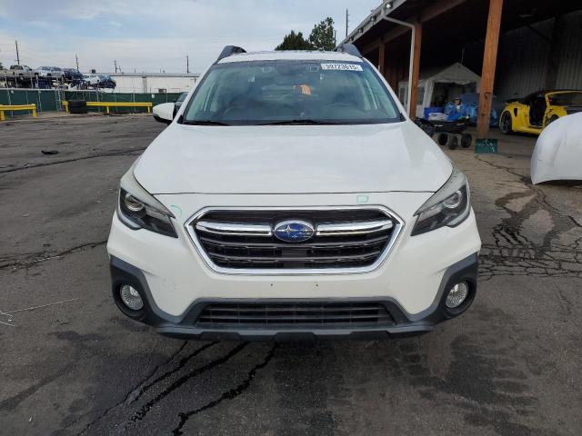  SUBARU OUTBACK 2018 White