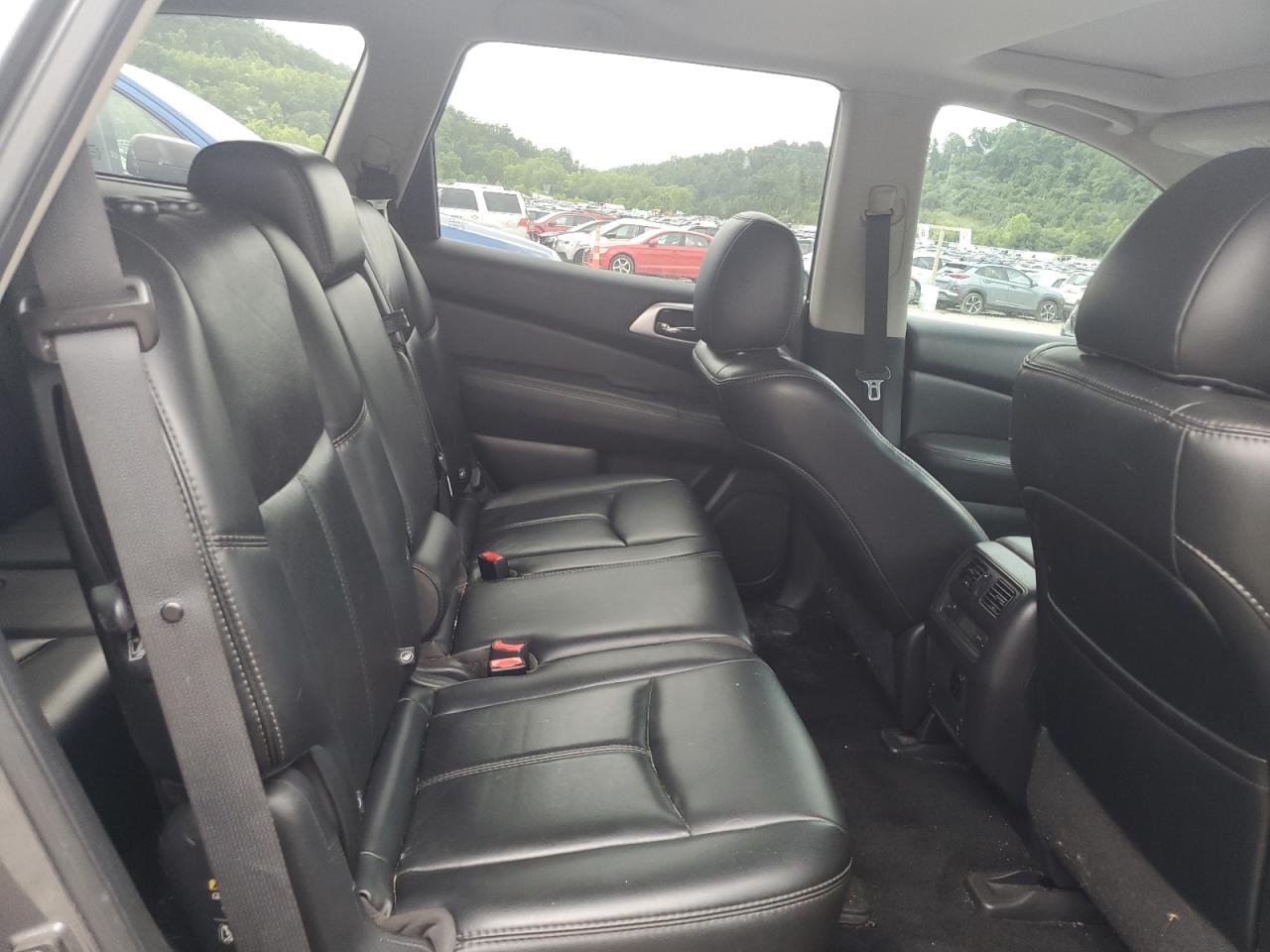 5N1AR2MM6GC654864 NISSAN PATHFINDER 2016