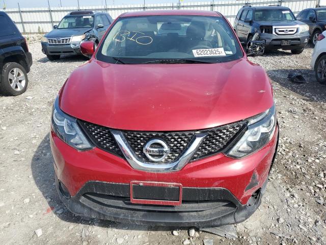  NISSAN ROGUE 2017 Красный