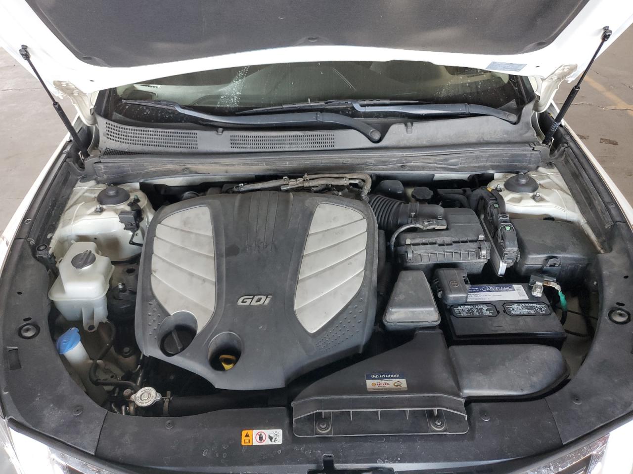 2015 Hyundai Azera Limited VIN: KMHFH4JG2FA477162 Lot: 61684235