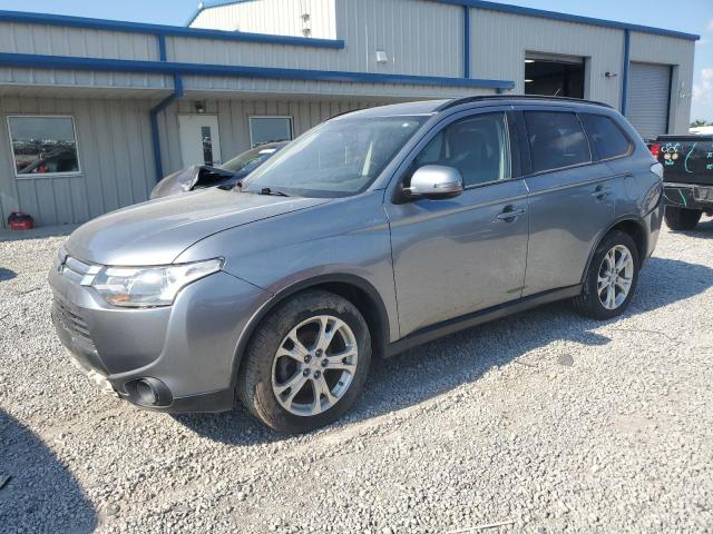  MITSUBISHI OUTLANDER 2015 Srebrny