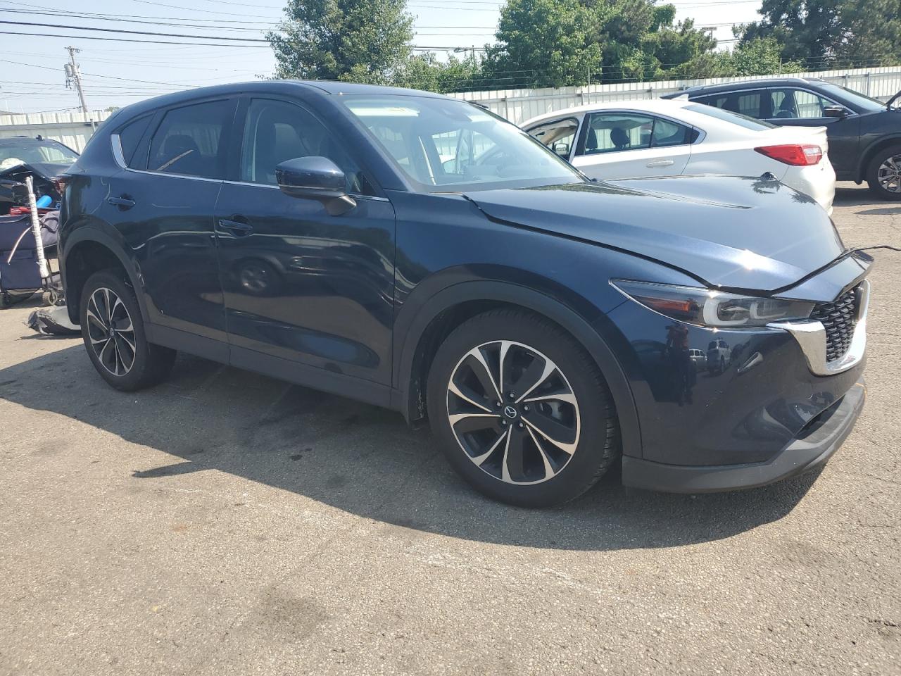 MAZDA CX-5 PREMI 2022 VIN JM3KFBDM6N1551784 zdjęcie 4