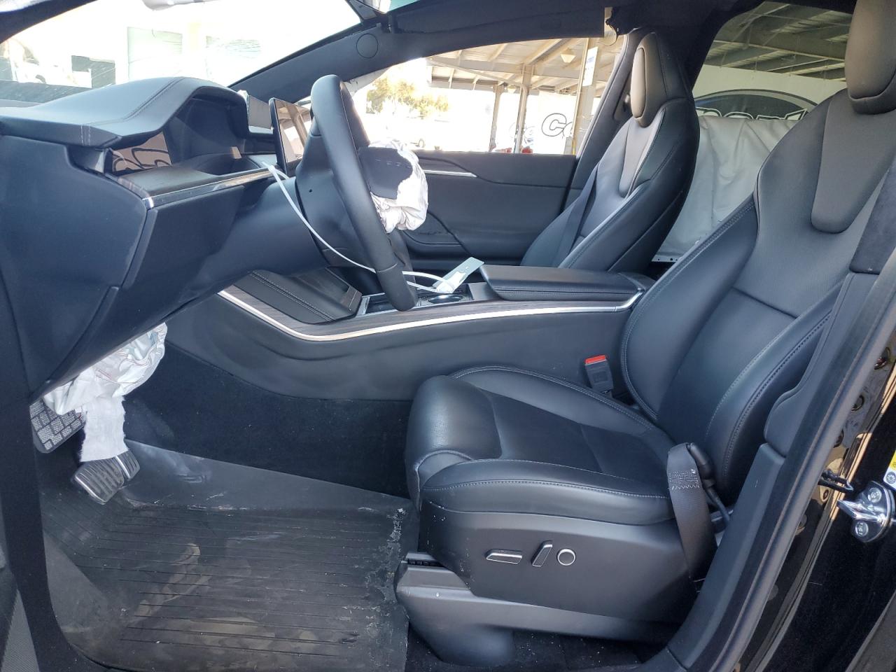 2023 Tesla Model X VIN: 7SAXCDE57PF421472 Lot: 61857915