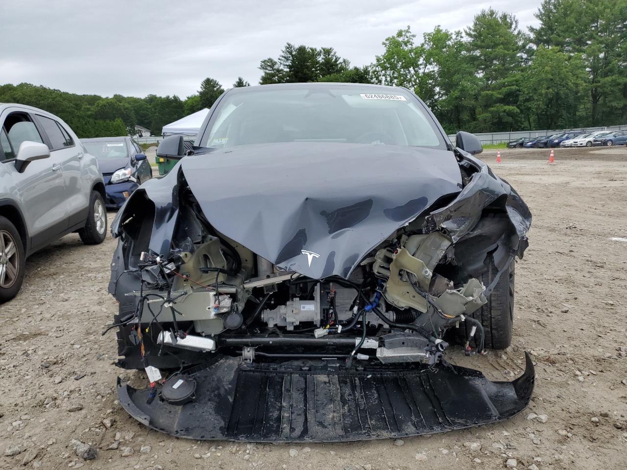 TESLA MODEL Y 2025 VIN 7SAYGDEE2SA340278 photo 5