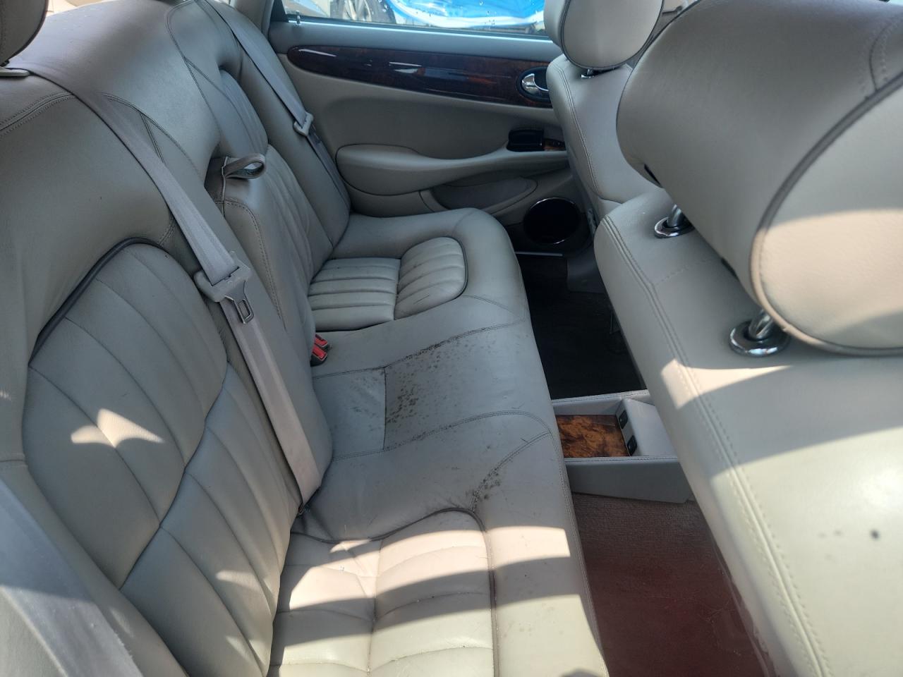 2002 Jaguar Xj8 VIN: SAJDA14C42LF49506 Lot: 62320175