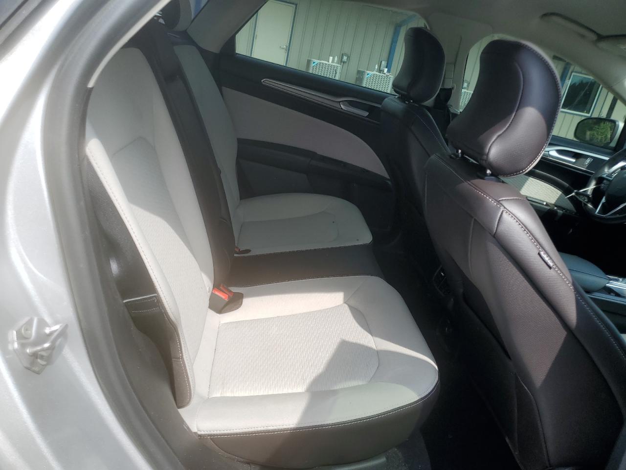 3FA6P0HD6KR159708 FORD FUSION 2019