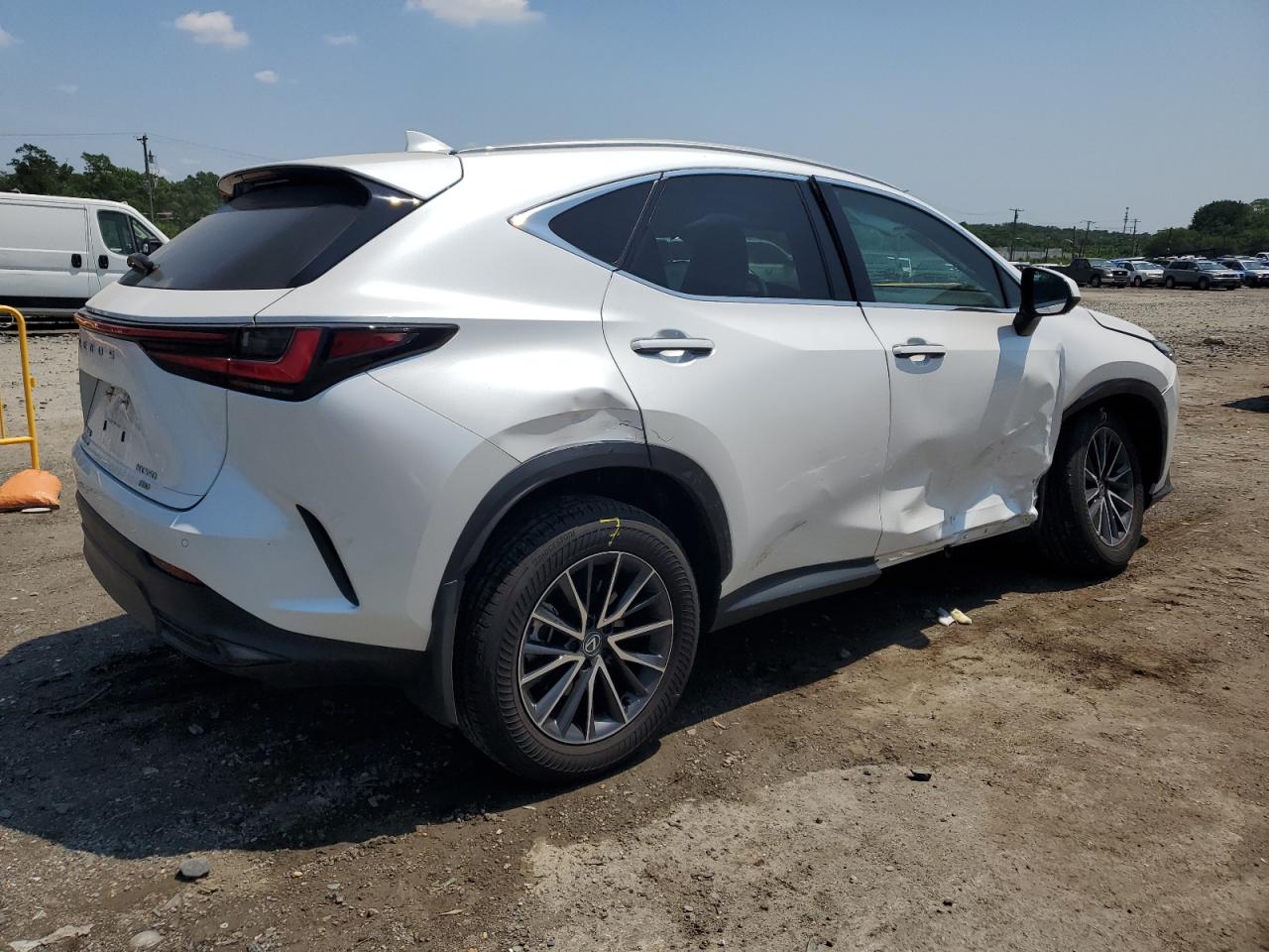 LEXUS NX 350 PRE 2024 VIN 2T2GGCEZ0RC056702 photo 3