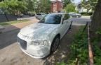 2017 Chrysler 300 Limited zu verkaufen in Montreal-est, QC - Minor Dent/Scratches