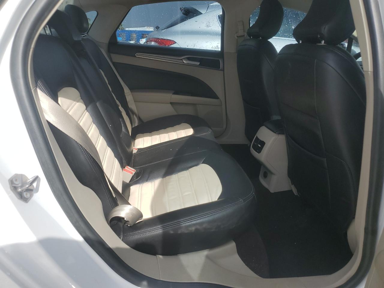3FA6P0HD3KR161464 FORD FUSION 2019
