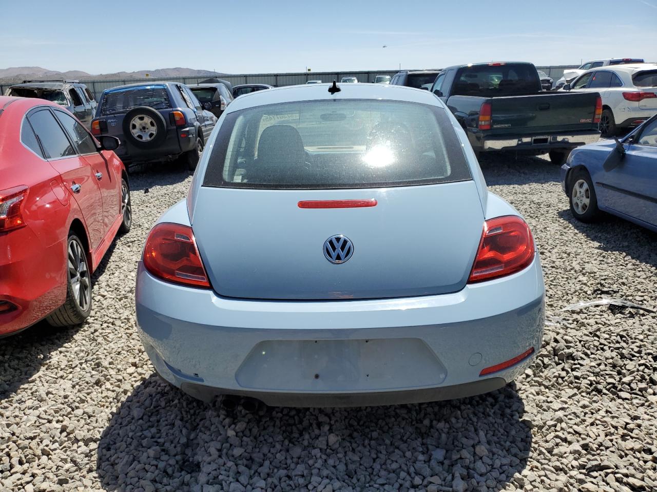 2015 Volkswagen Beetle 1.8T VIN: 3VWJ17AT1FM617221 Lot: 62307745
