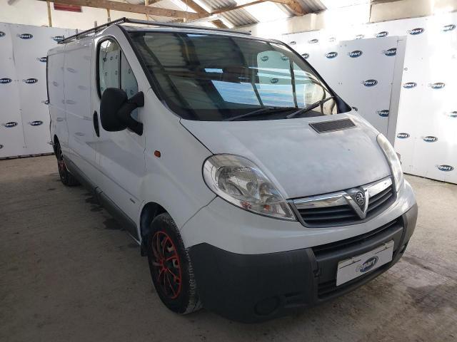 2009 VAUXHALL VIVARO 290