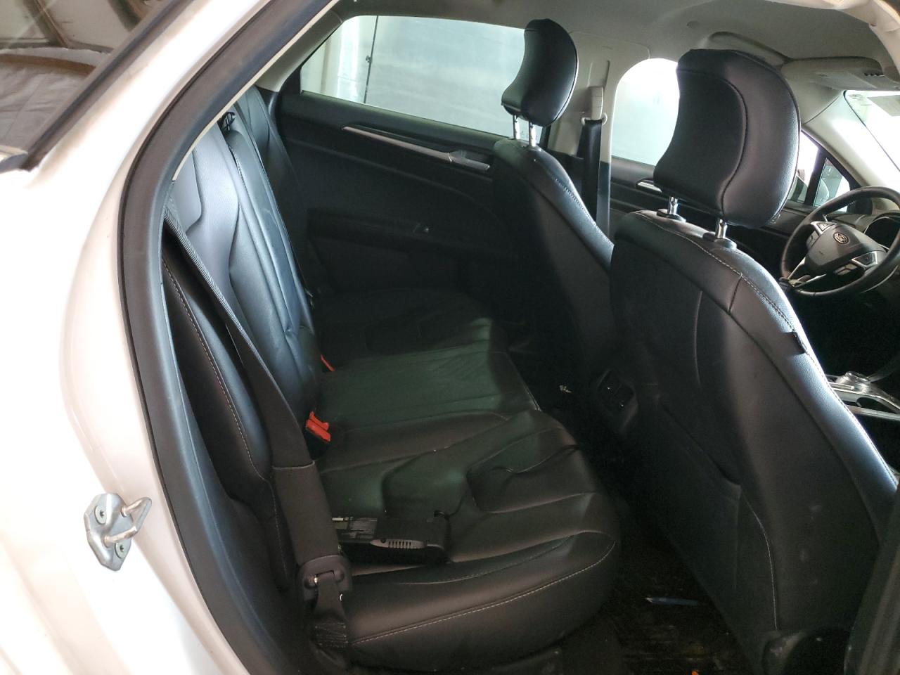 3FA6P0SU3KR104674 FORD FUSION 2019