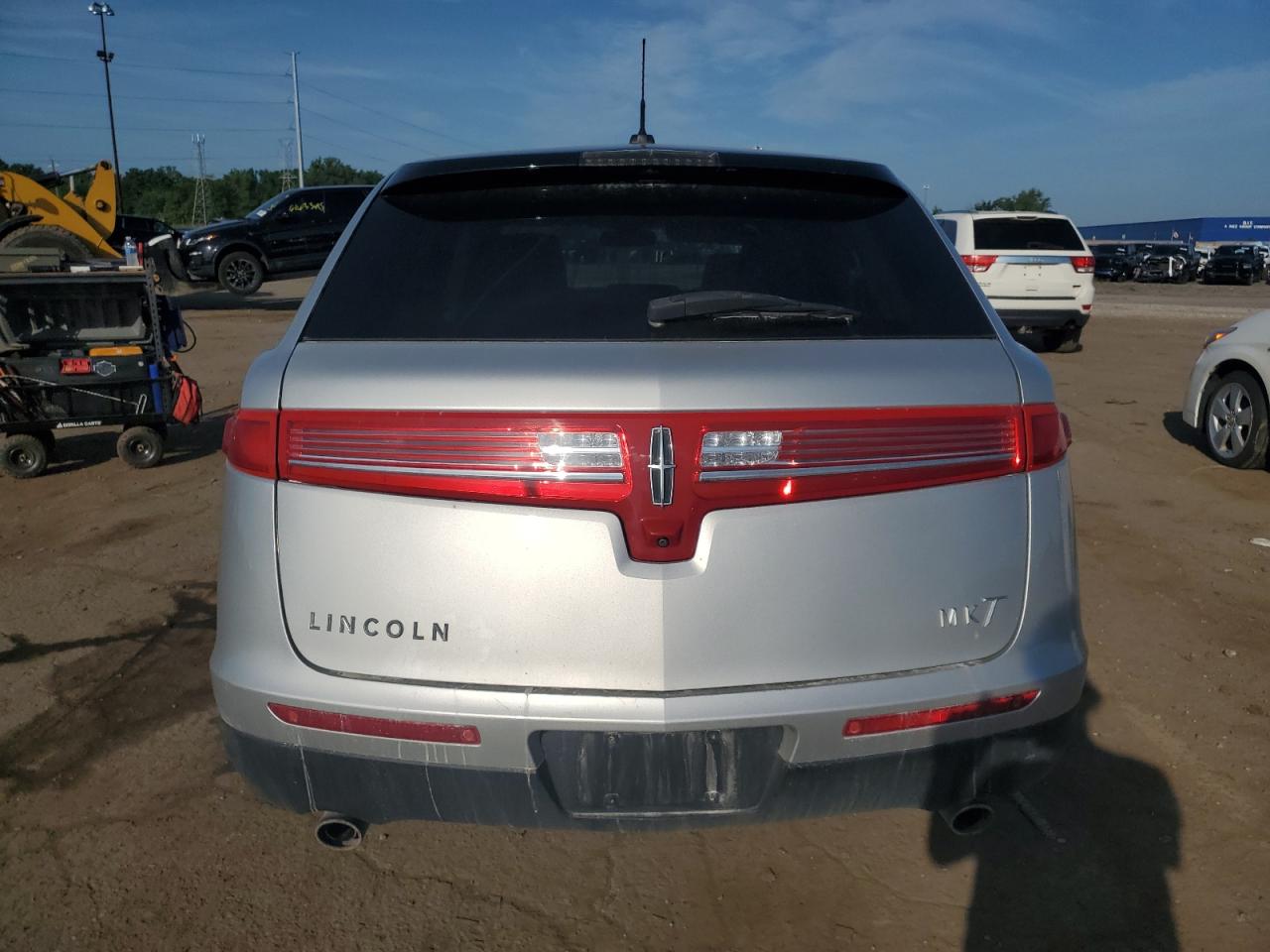 2019 Lincoln Mkt VIN: 2LMHJ5AT0KBL02749 Lot: 61937615