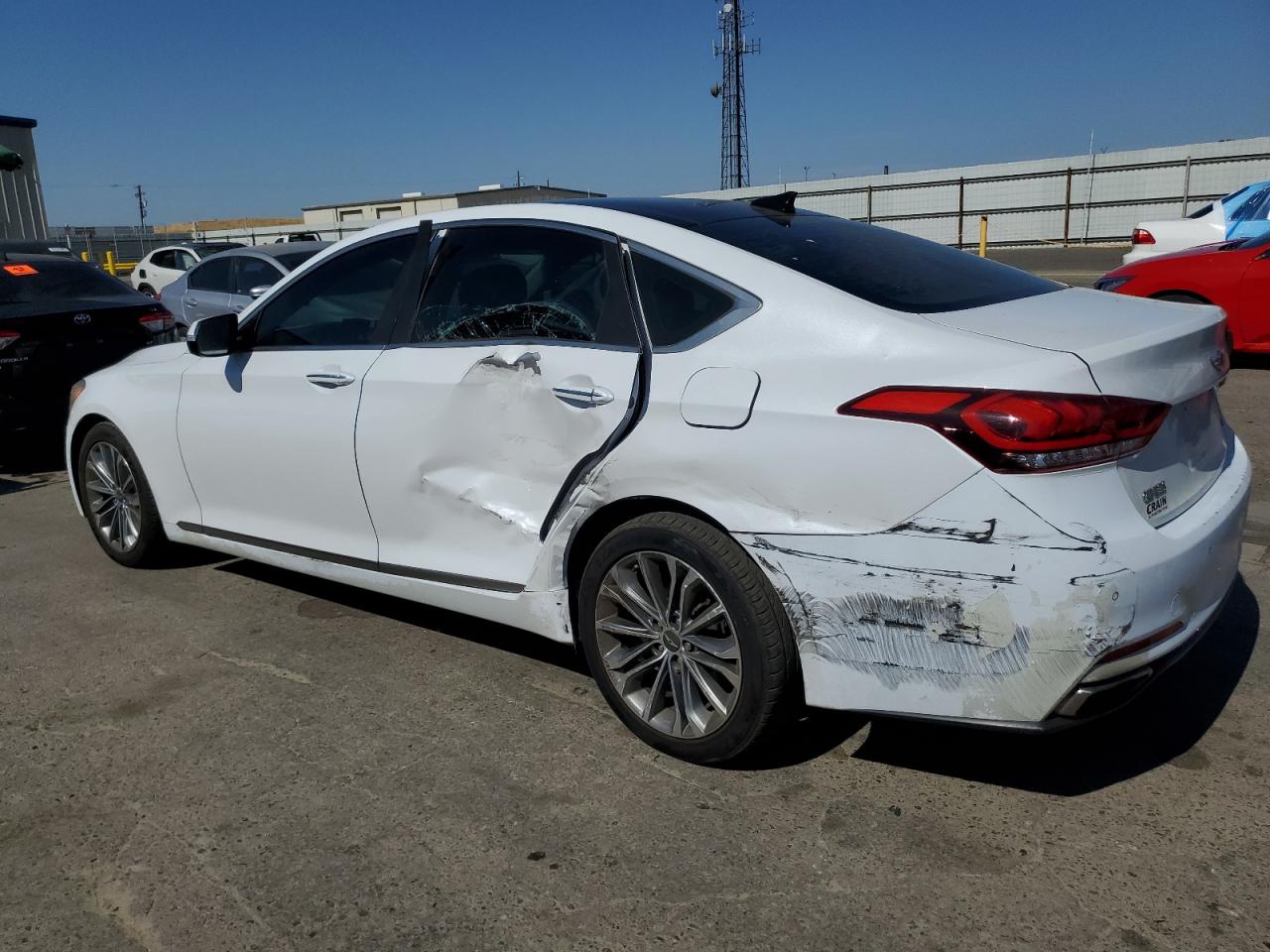 HYUNDAI GENESIS 2015 VIN KMHGN4JEXFU017015 фото 2