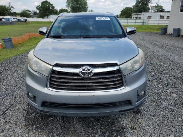  TOYOTA HIGHLANDER 2016 Серебристый