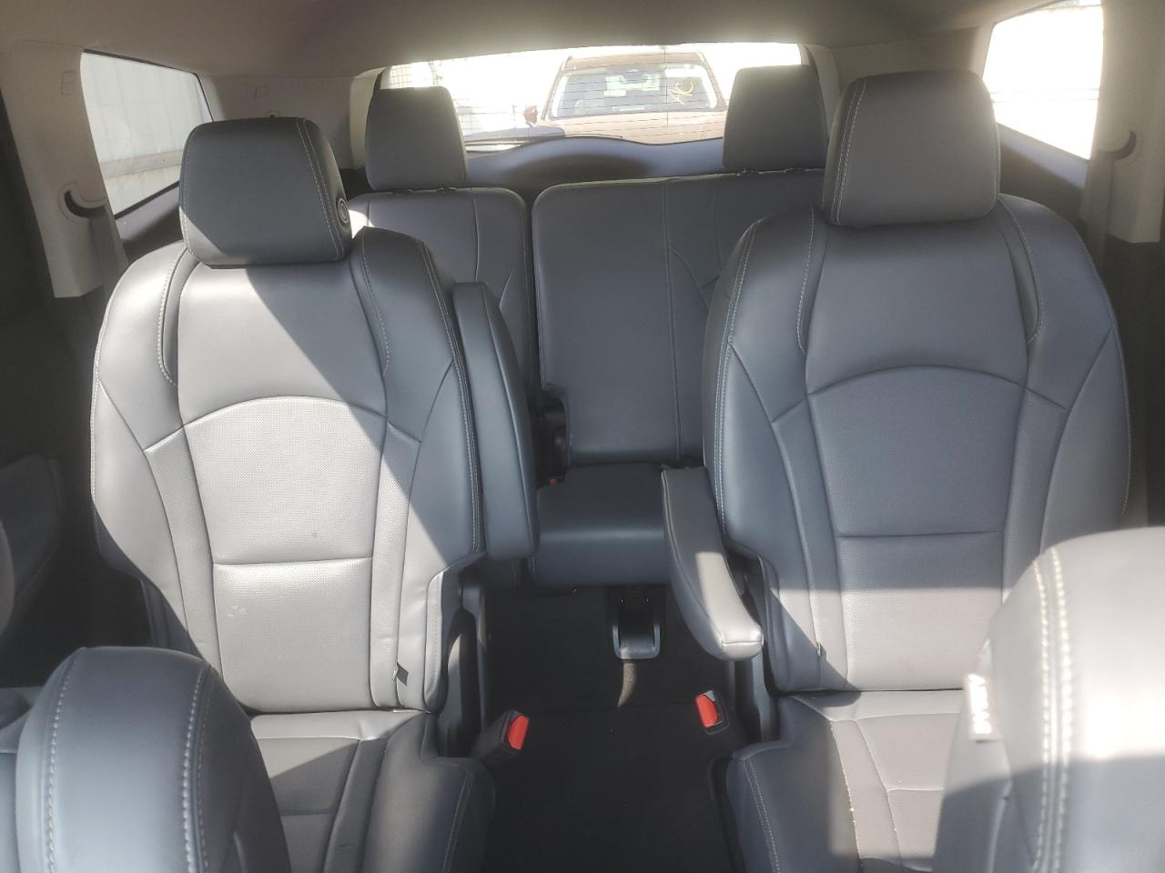2018 Buick Enclave Essence VIN: 5GAERBKW5JJ262764 Lot: 59898635