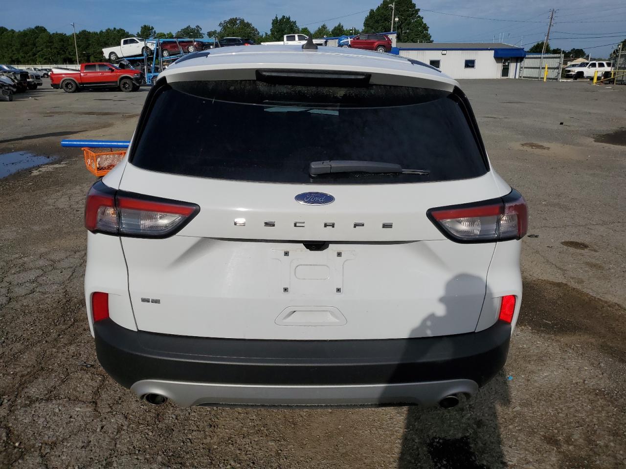 2022 Ford Escape Se VIN: 1FMCU0G63NUA08276 Lot: 61022265