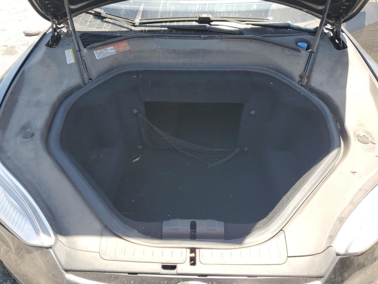 2014 Tesla Model S VIN: 5YJSA1H11EFP57491 Lot: 61332585