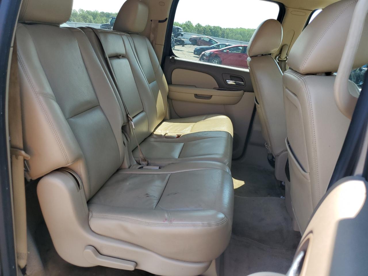 2012 Chevrolet Suburban K1500 Ltz VIN: 1GNSKKE73CR140104 Lot: 62504165