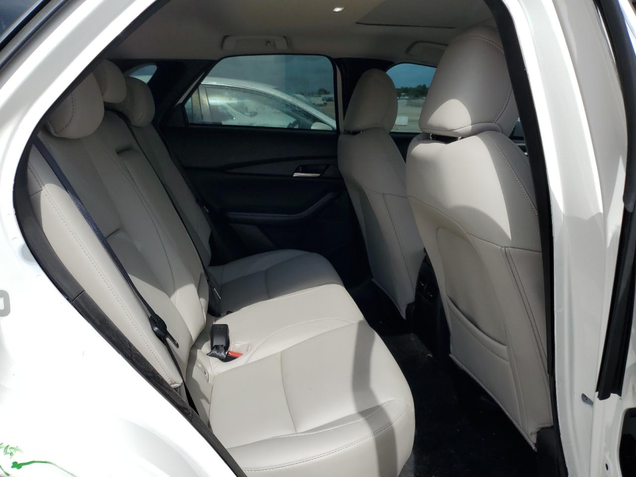 2024 Mazda Cx-30 Preferred VIN: 3MVDMBCM5RM704526 Lot: 61375095