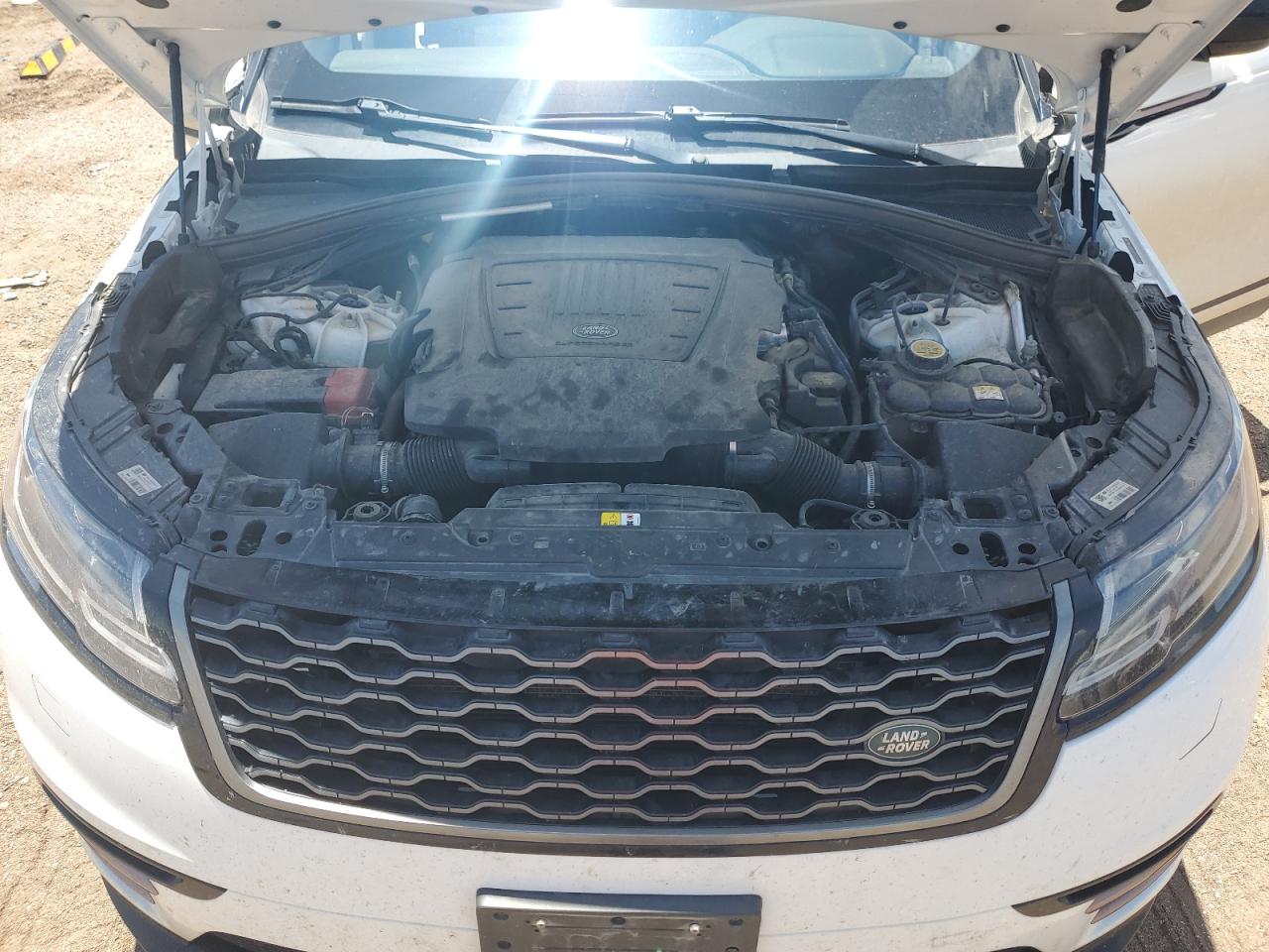 2018 Land Rover Range Rover Velar R-Dynamic Se VIN: SALYL2RV2JA748998 Lot: 62184195