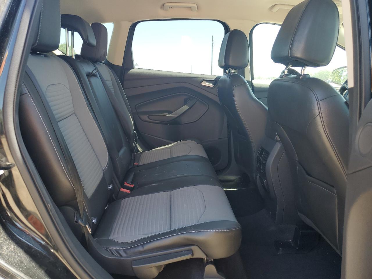 1FMCU9JD1HUB41926 FORD ESCAPE 2017