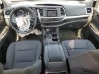 2018 Toyota Highlander Le   for Sale in Elgin, IL - Front End