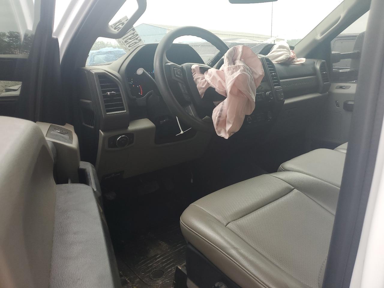2020 Ford F550 Super Duty VIN: 1FDUF5HT6LDA14828 Lot: 61917865