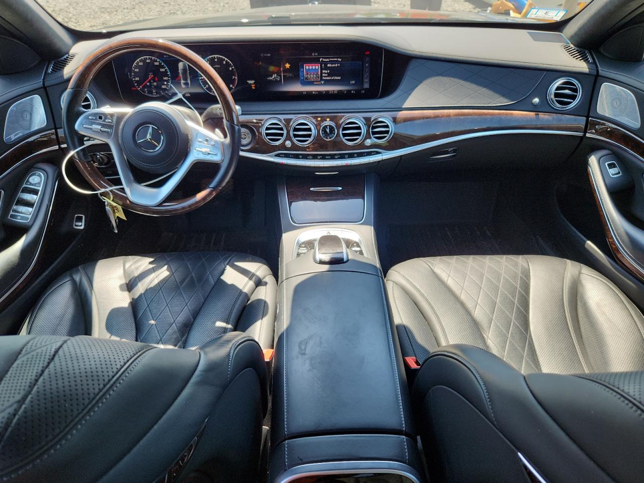 2018 Mercedes-Benz S 560 4Matic VIN: WDDUG8GB2JA414367 Lot: 62065625