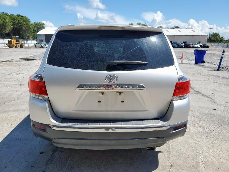  TOYOTA HIGHLANDER 2013 Srebrny