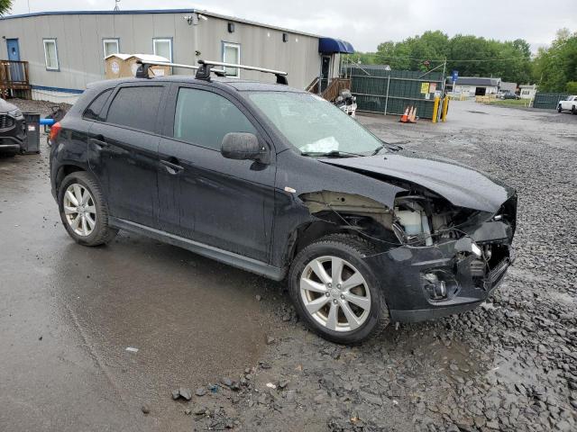 MITSUBISHI OUTLANDER 2015 Czarny