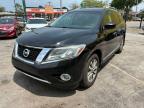 2014 Nissan Pathfinder S de vânzare în Dyer, IN - Side