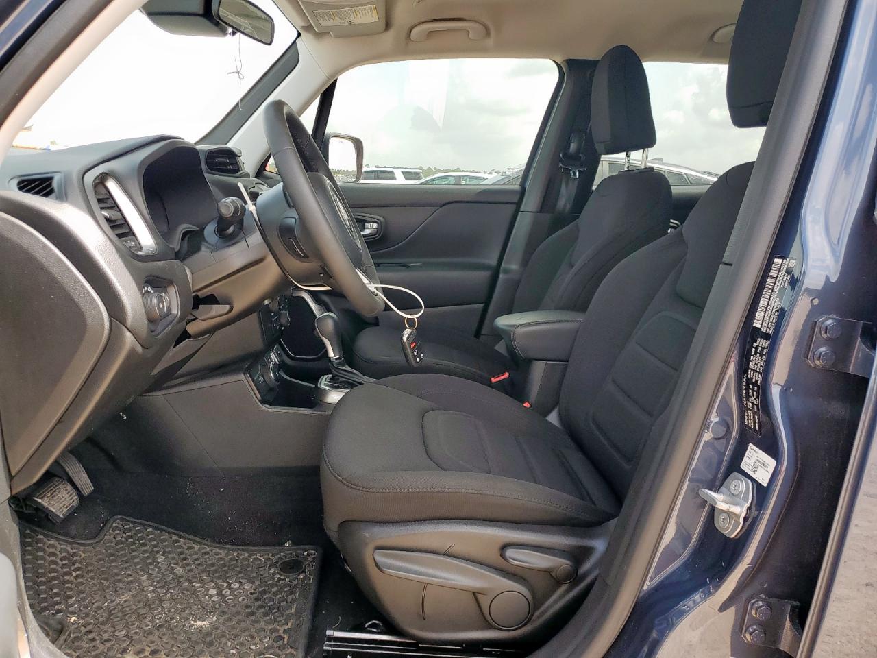 2022 Jeep Renegade Latitude VIN: ZACNJDB10NPN82650 Lot: 62633775