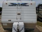 2005 Coach Trailer იყიდება Wichita-ში, KS - Hail