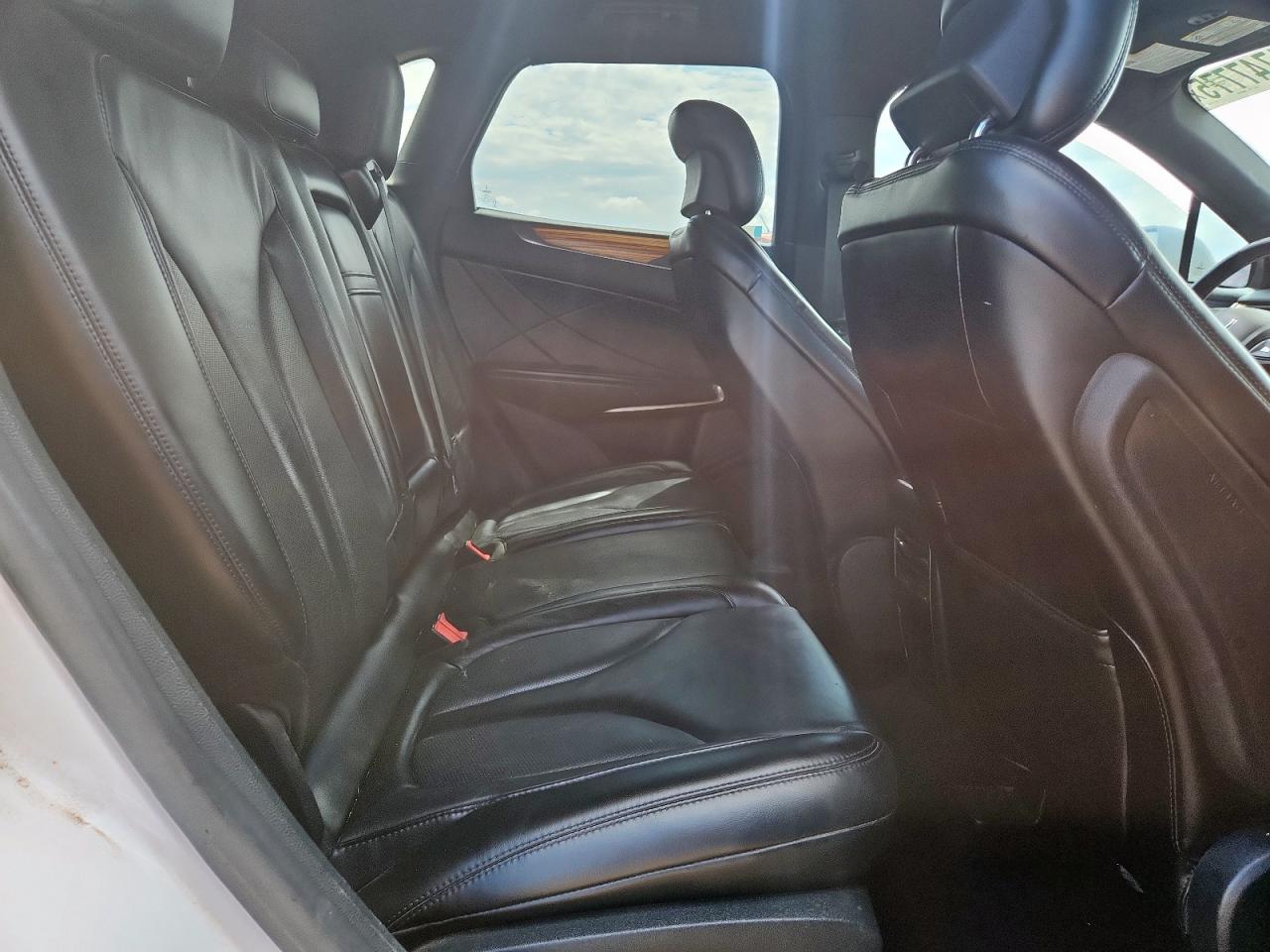 2015 Lincoln Mkc VIN: 5LMCJ1A9XFUJ47739 Lot: 61747775