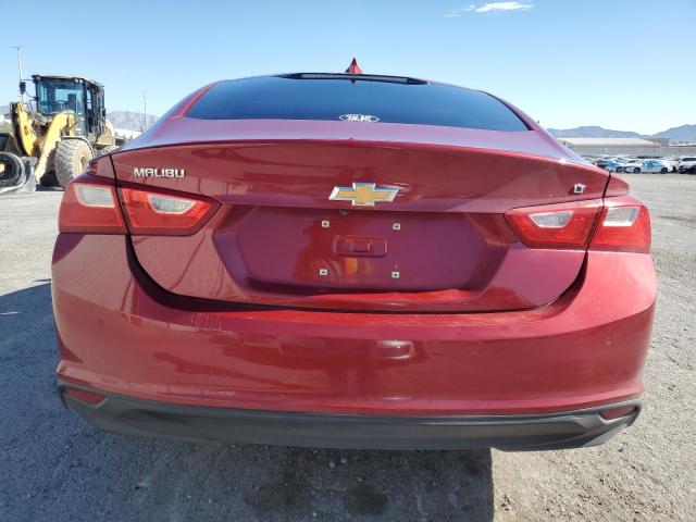  CHEVROLET MALIBU 2018 Czerwony