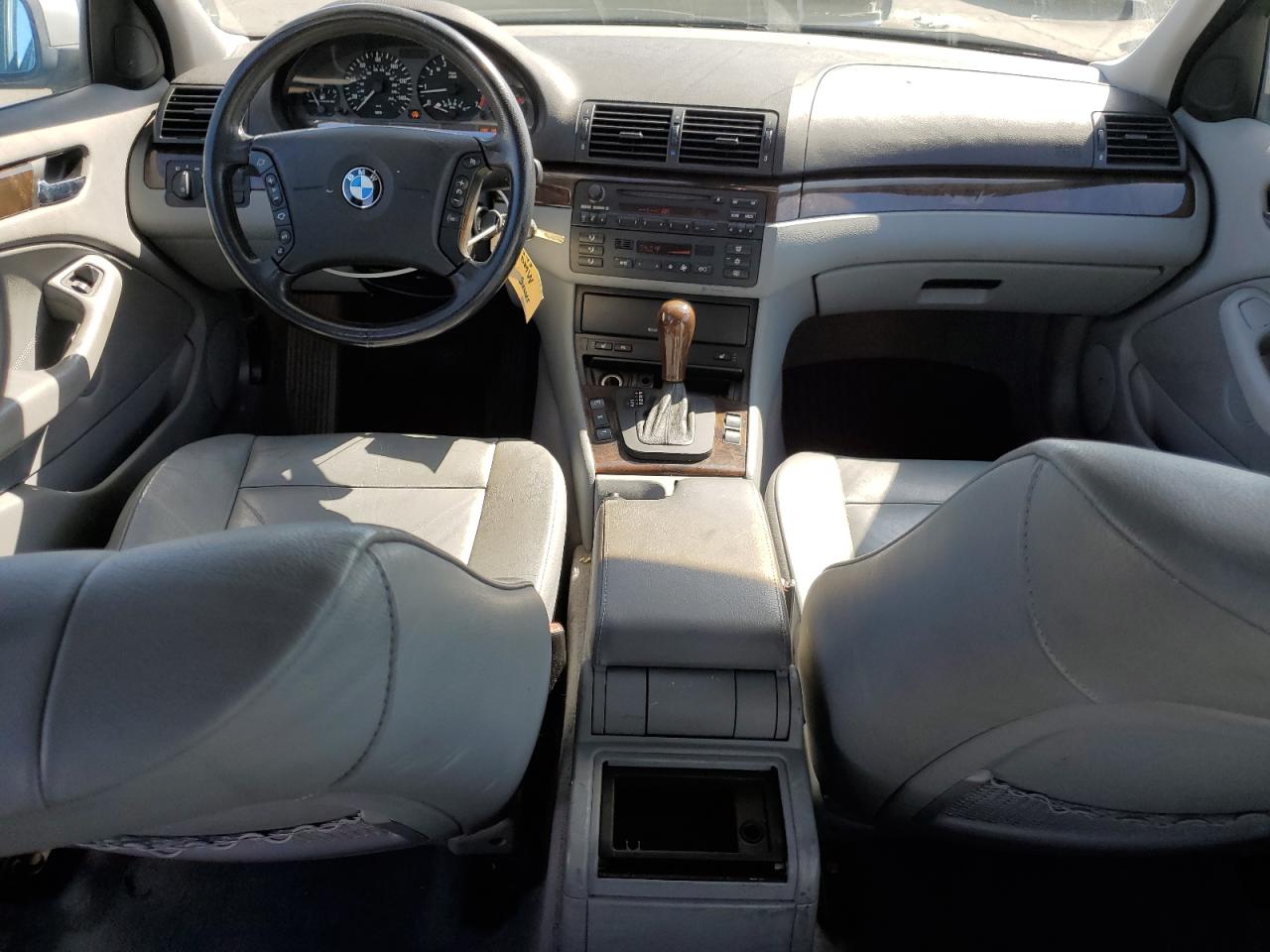 2003 BMW 325 I VIN: WBAEV33423KL85476 Lot: 62429495