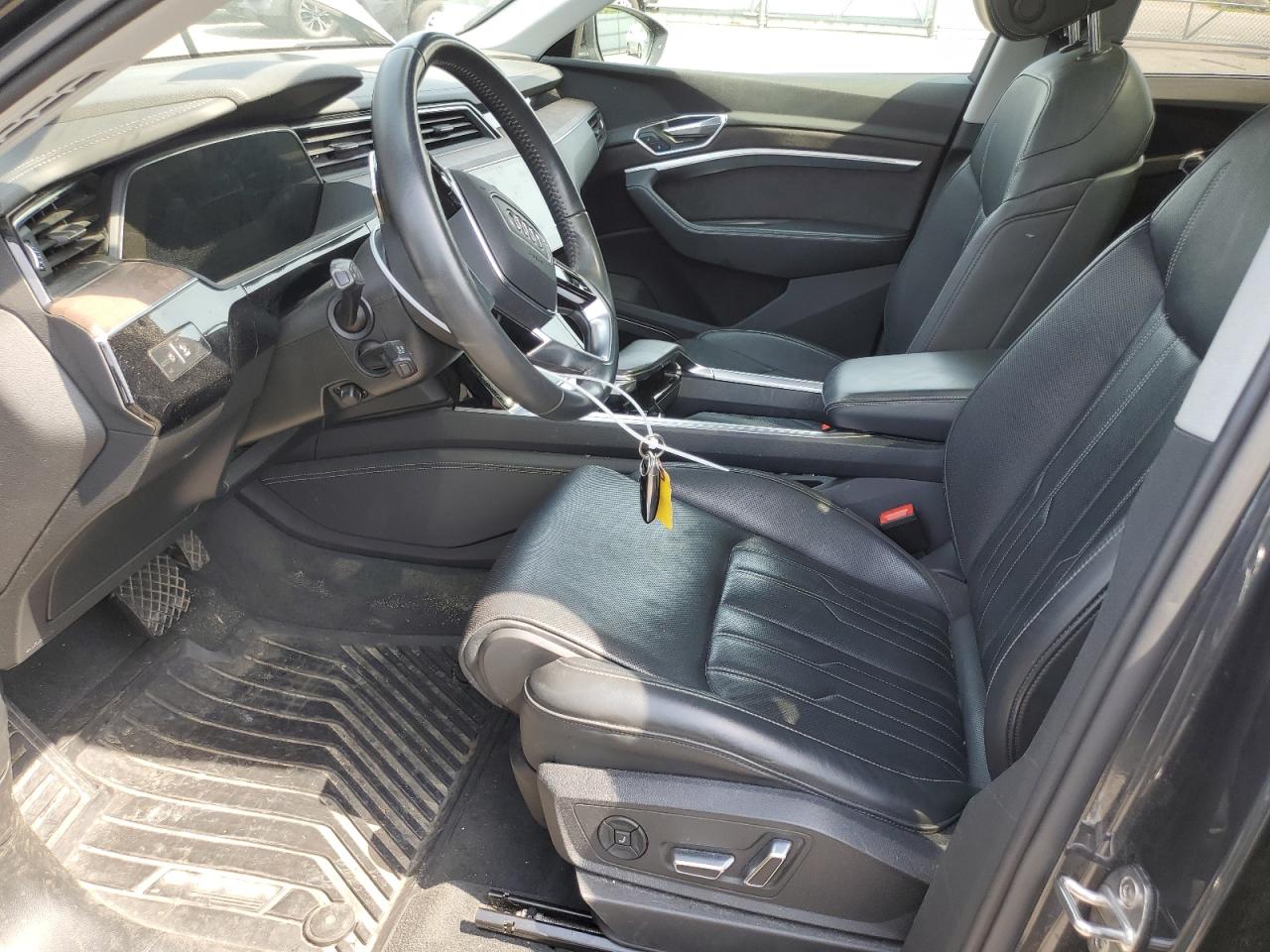 2019 Audi E-Tron Prestige VIN: WA1VAAGE4KB012244 Lot: 61049715